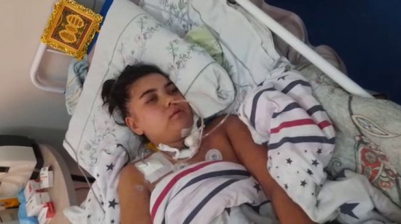 В Шымкенте женщина после родов впала в кому на четыре месяца – родные обвинили врачей