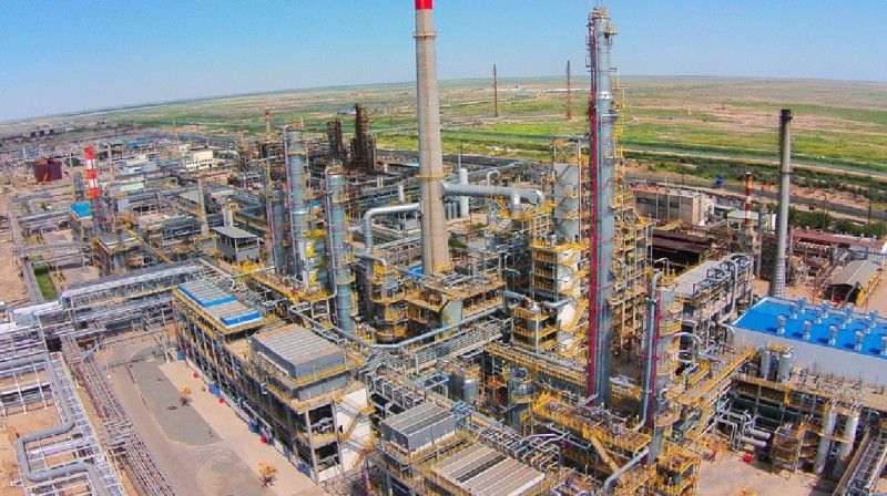 Атырауский НПЗ в несколько раз снизил производство топлива