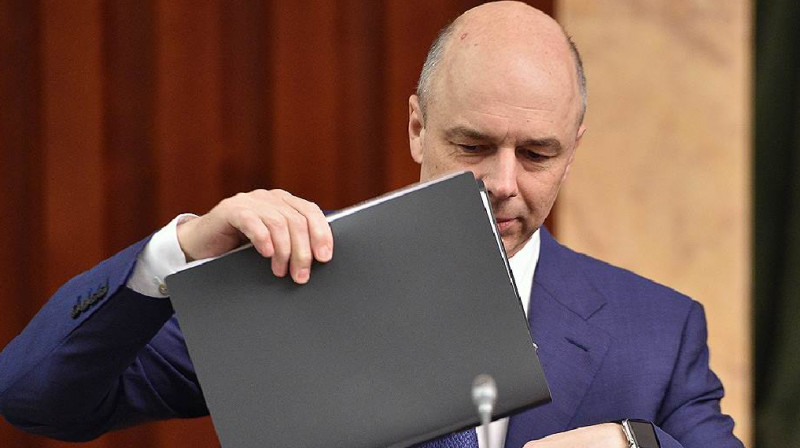 Минфин рассказал о рекордной дыре в российском бюджете