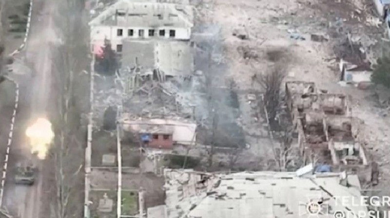 Кровопролитные бои за Соледар: две армии не считаются с потерями ради взятия маленького города