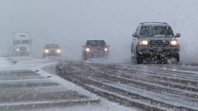 В Абайской области закрыты дороги из-за непогоды