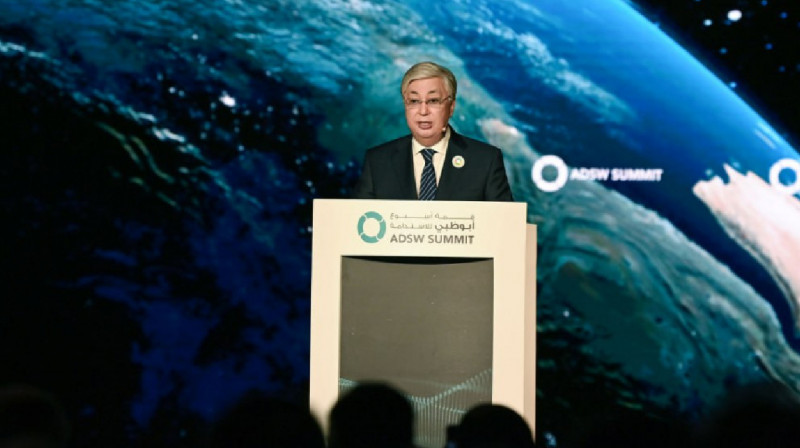 Обилие ветра и солнца может сделать Казахстан лидером по защите климата - Токаев
