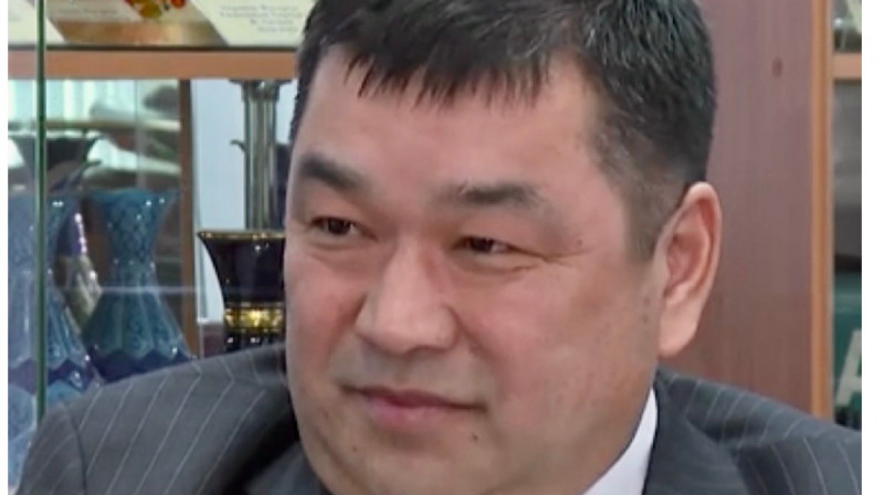 Поддерживающего войну депутата Абильдаева исключили из партии «Ак жол»
