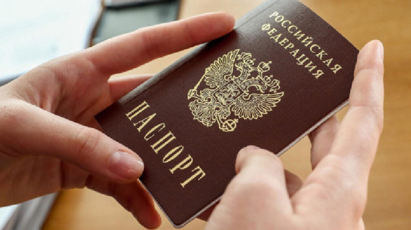 Из-за российского паспорта уроженцу Таджикистана не разрешили въехать в Казахстан