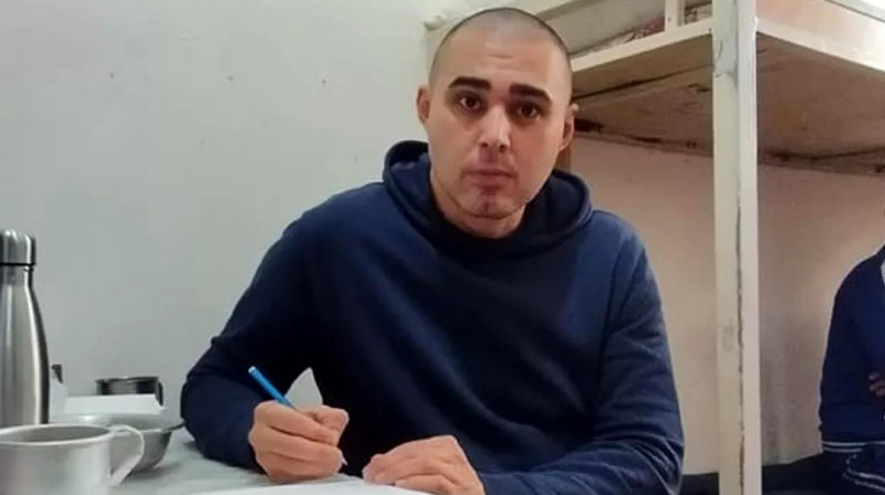 Кәрім Көкірекбаевпен бірге отырмын: Михаил Козачков түрмеден хат жолдады