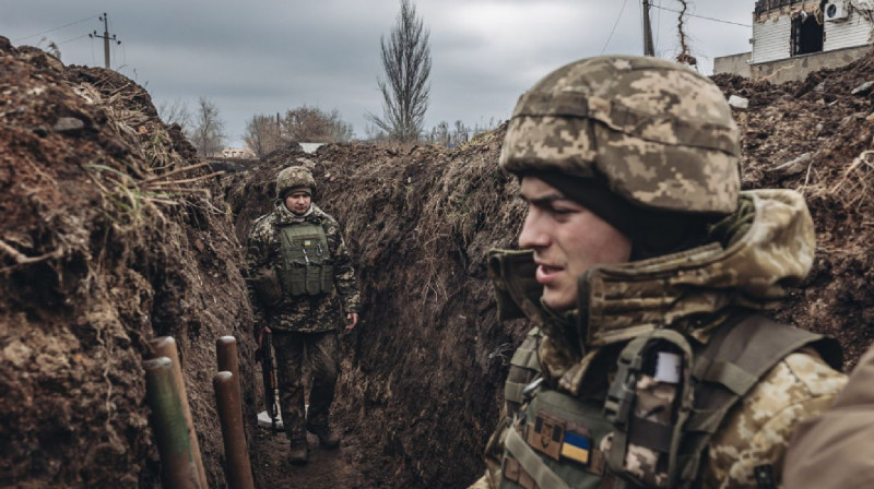 Украинские войска официально отошли из Соледара