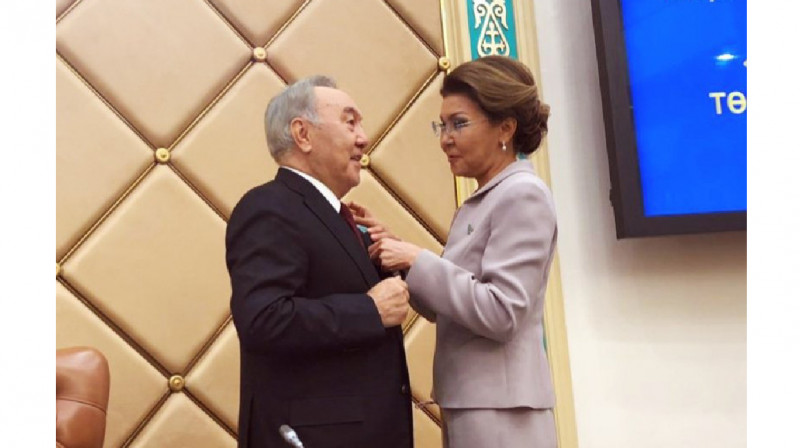 Қаңтар оқиғасы: Назарбаев әулетінің мүшелері Алматыдан қалай қашты?