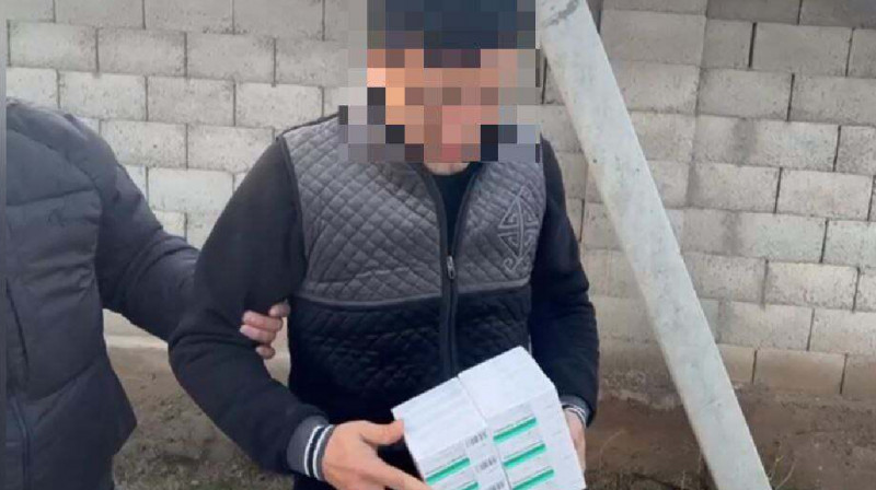Более тысячи таблеток трамадола обнаружены у жителя Туркестанской области