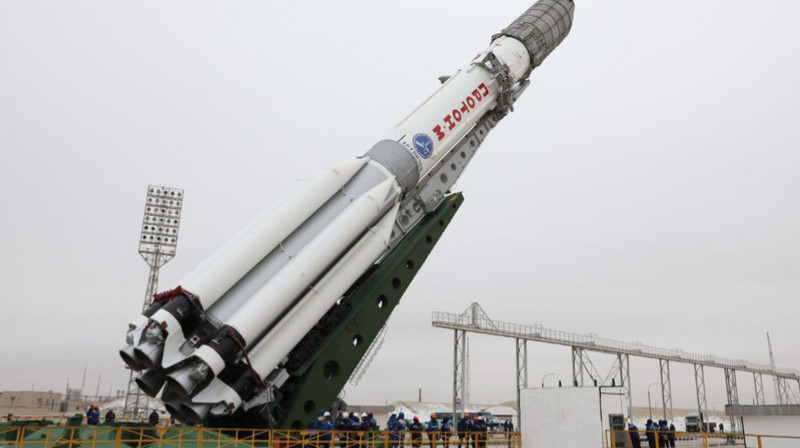 Российская ракета "Протон-М" стартовала с Байконура