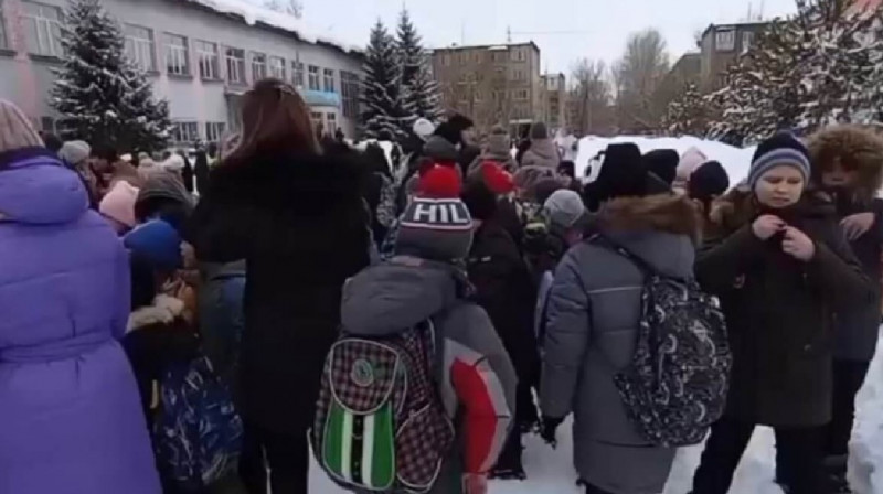 Школу и суд за один день «заминировали» в Усть-Каменогорске