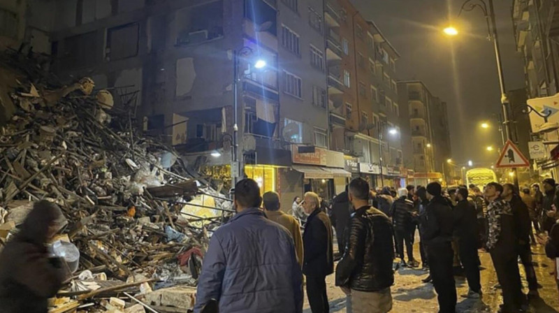 Трагедия в Турции и Сирии: число погибших превысило 4 тысячи