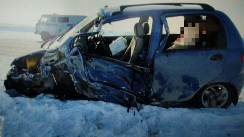 Кыргызстанка скончалась в ДТП на трассе в Акмолинской области