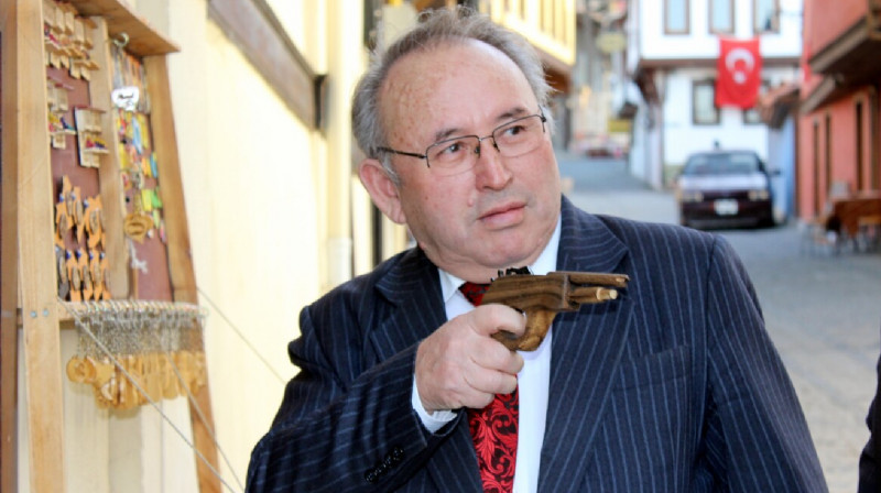 "Астана тұрғындарын шектеу керек" - Несіпбек Айтов