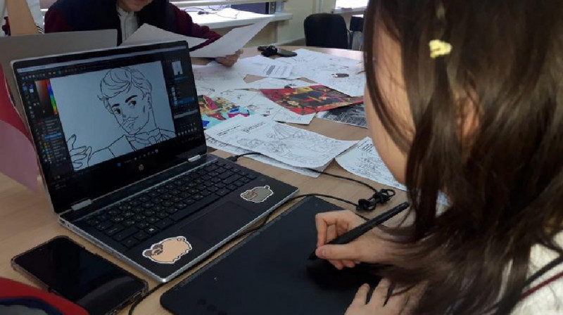 В Караганде школьники начали изучать историю Казахстана с помощью аниме