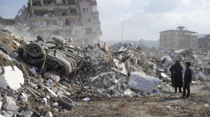 В Турции после землетрясения снесут целый город