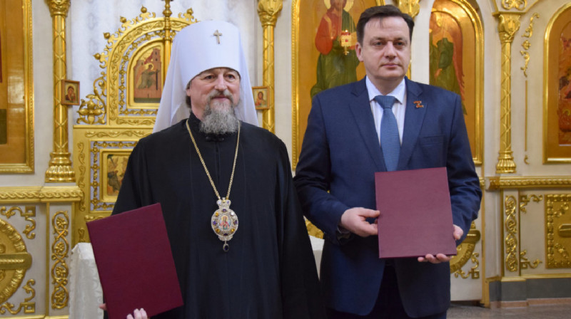 В России православные священники будут посещать школы с лекциями и вмешиваться в учебный процесс