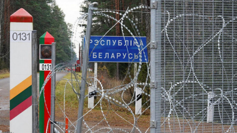 Литва прекратила пропуск транспорта на границе с Беларусью