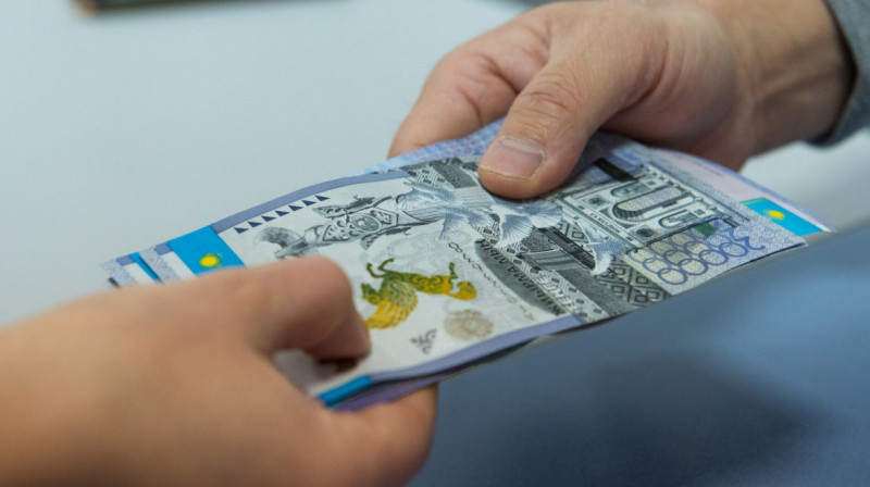 В Караганде задержан замакима по подозрению во взяточничестве