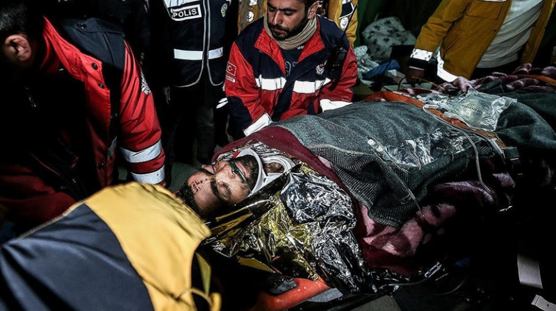 В Турции из-под завалов спасли мужчину на 278-й час после землетрясения