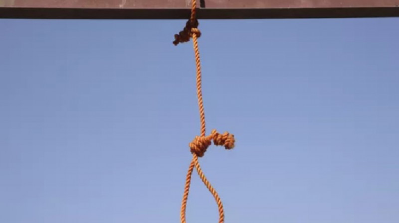 «Уже висел и хрипел»: пожилого алматинца спасли от суицида