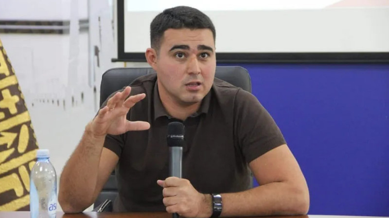 Белгілі журналист Михаил Козачков үйқамаққа шығарылды