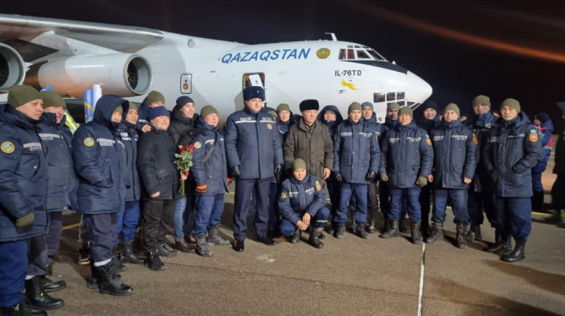 Түркияға аттанған ТЖМ құтқару тобының екінші легі елге оралды