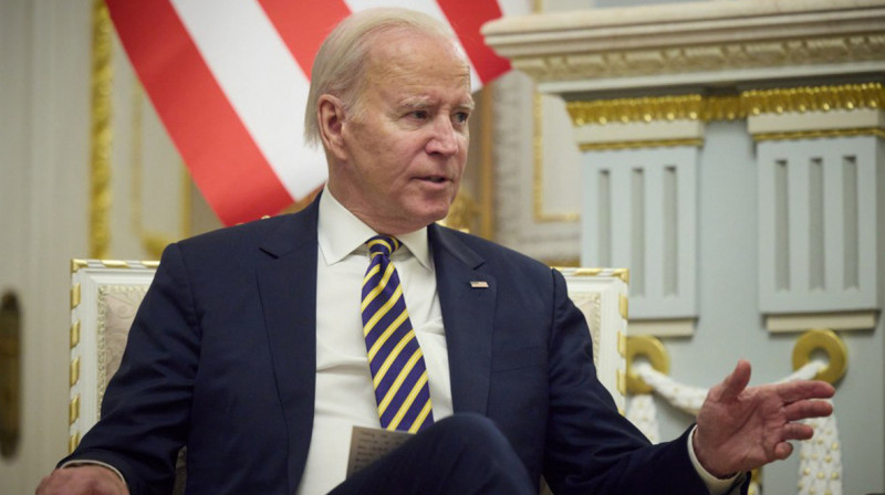 Джо Байден Украинаға 500 миллион долларлық жаңа әскери көмек көрсетілетінін атады