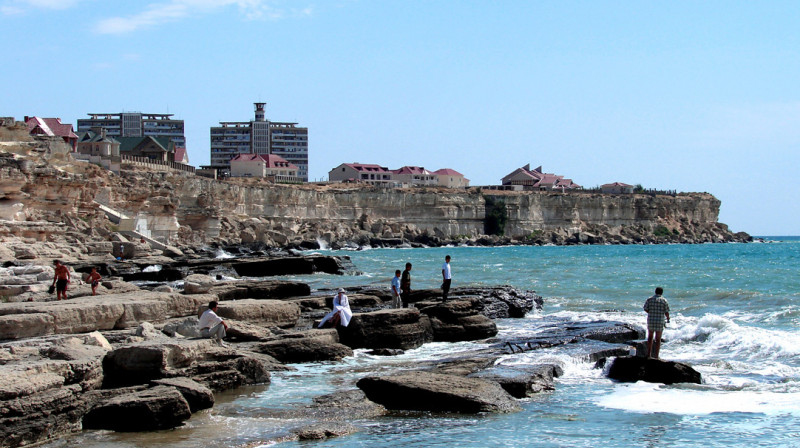 Акимат Актау незаконно предоставлял земельные участки на побережье Каспия