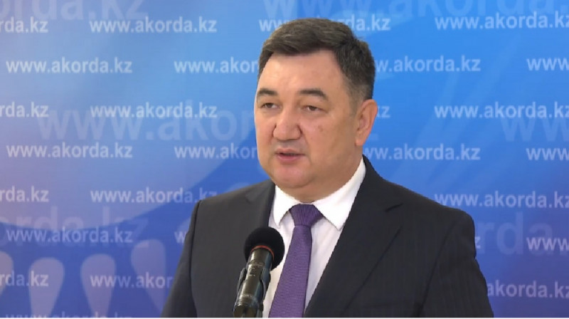 Министр Кыдырали заявил, что готов выйти на митинг