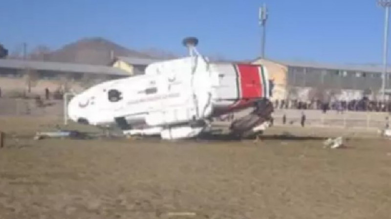 Министр спорта Ирана госпитализирован после аварии при посадке вертолета