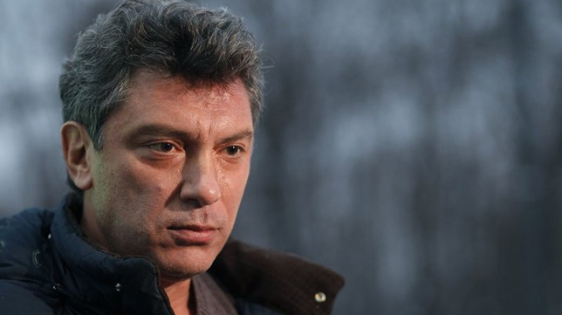 В городах России проходят акции в память о Борисе Немцове