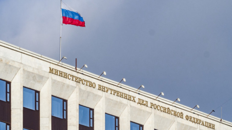 В МВД РФ предложили ограничить краткосрочное пребывание иностранцев в стране