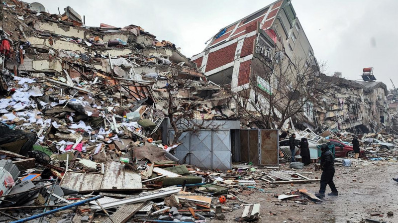 Всему виной погода: Эрдоган извинился перед пострадавшими от землетрясений в Турции