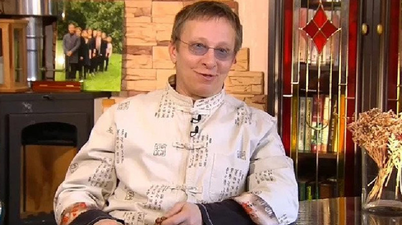 Женщинам должно быть удобно готовить и стирать: Охлобыстин рассказал школьникам о гендерных ролях