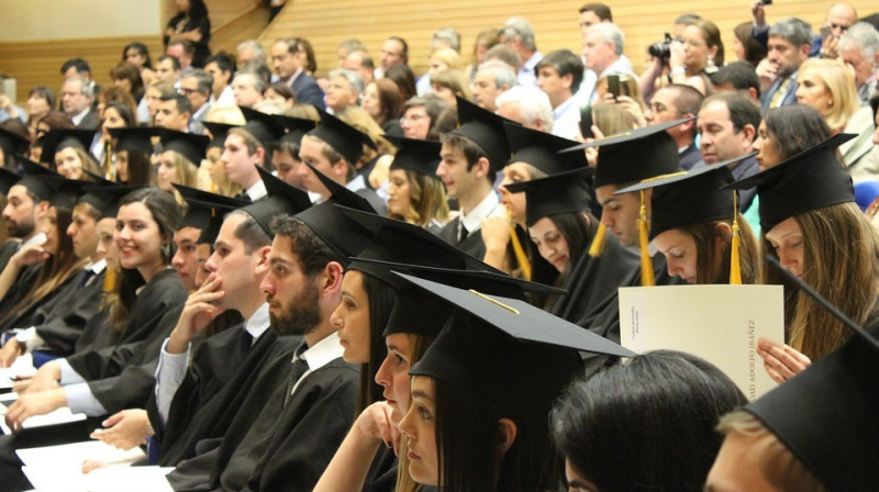 Студенты Болгарии будут учить казахский язык