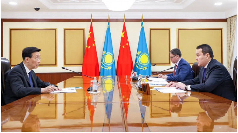 "Нам нужны более амбициозные цели" - Посол КНР в Казахстане о сотрудничестве