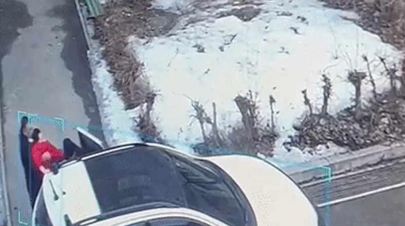 Девушку из Алматы насильно увезли в наркодиспансер