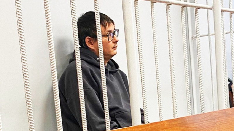 IT-разработчика из Татарстана признали виновным по делу о «фейках» и освободили в зале суда