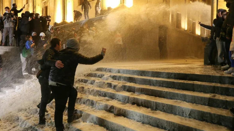 Протесты в Тбилиси: МВД Грузии сообщило о 66 задержанных и 50 пострадавших