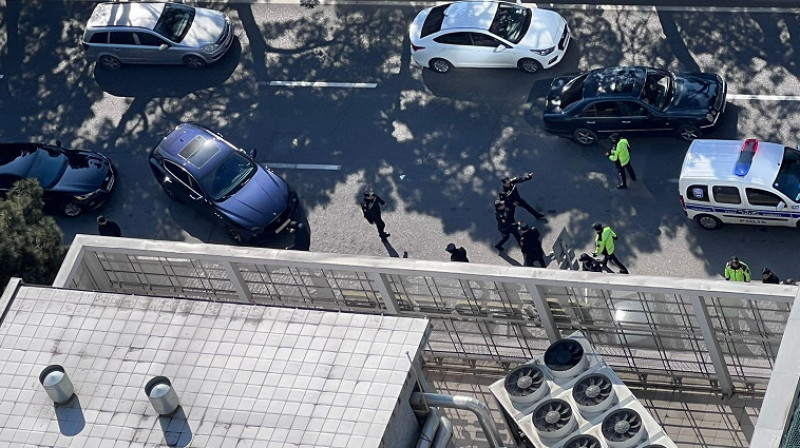Перестрелка произошла в центре Баку, есть раненые