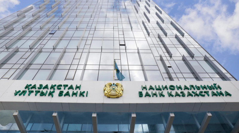 Нацбанк выпустил новые монеты из серии «Выдающиеся события и люди»