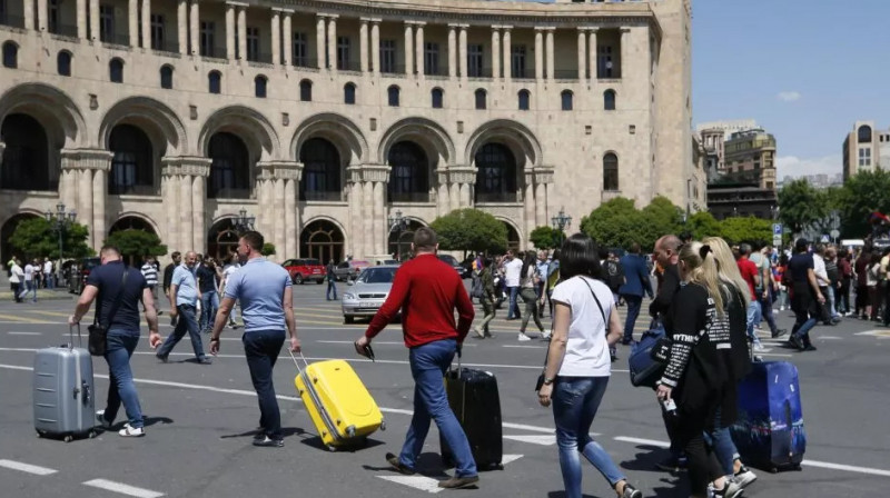 118 тысяч граждан России переехали в Армению в 2022 году
