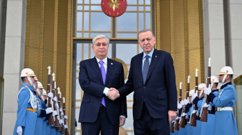 Эрдоган встретил Токаева в турецкой резиденции «Кулие»