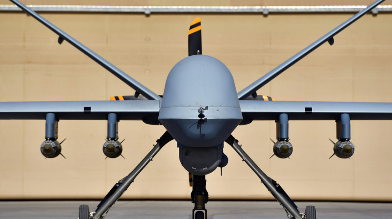 Россия пытается достать остатки упавшего в Черное море дрона США - СМИ