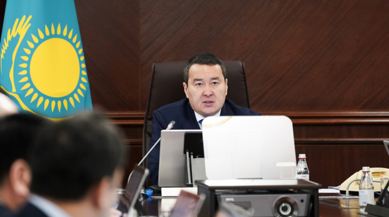 Правительство Казахстана в полном составе уйдет в отставку