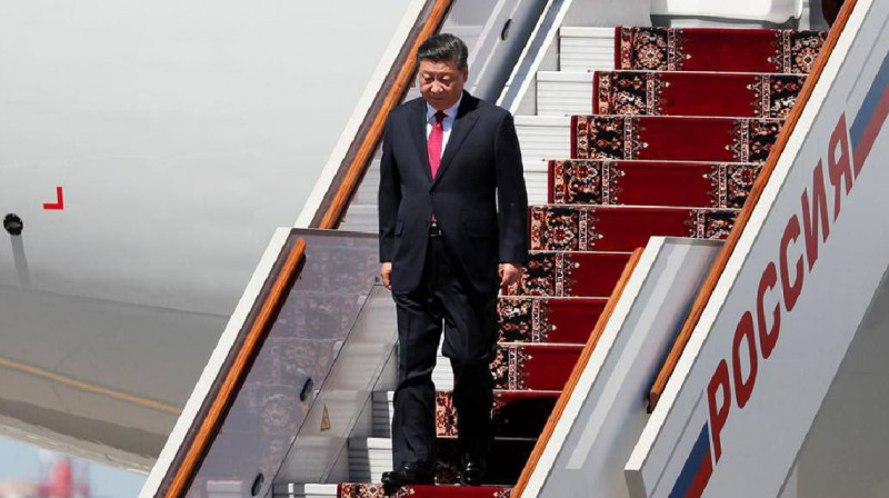 «Китайские церемонии» Кремля: Си Цзиньпина в аэропорту встречал один из вице-премьеров