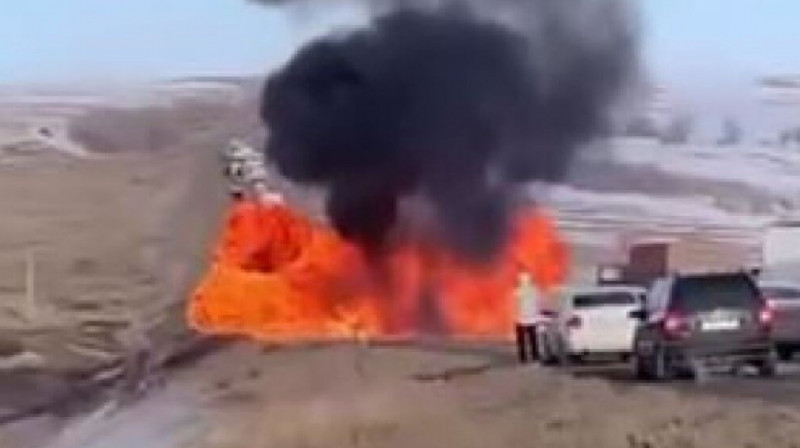 Автомобиль сгорел в результате аварии в Актюбинской области