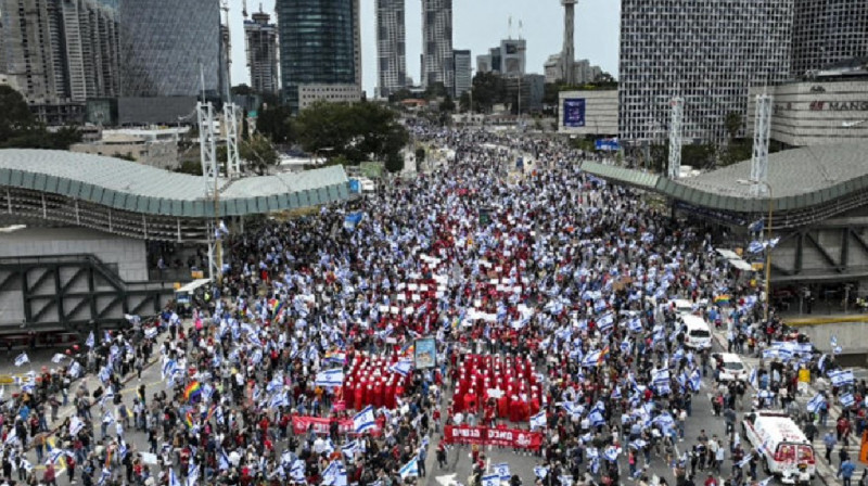 По всему Израилю проходят акции протеста против судебной реформы