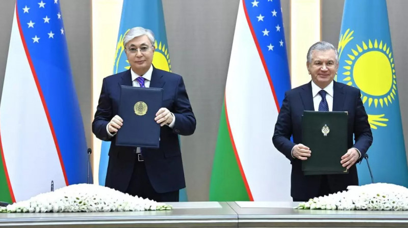 Казахстан ратифицировал договор с Узбекистаном о демаркации госграницы