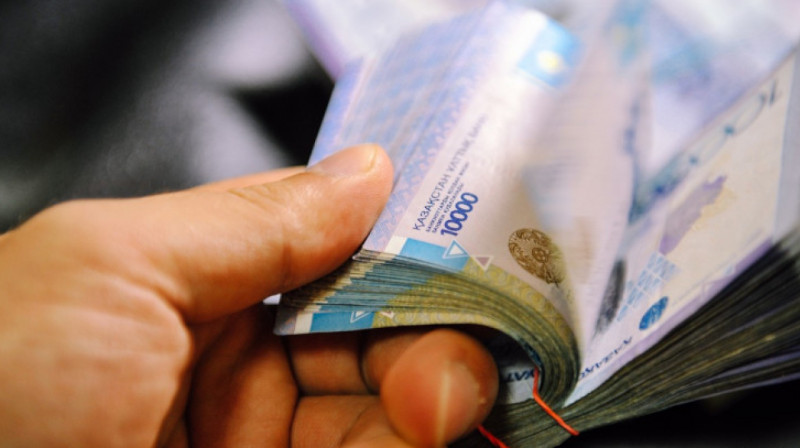 Директора школы осудили за получение взятки в Актобе